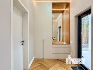 Коттедж 265м&sup2;, 3-этажный, участок 4 сот.  