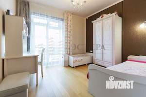 Дом 280м², 3-этажный, участок 4 сот.  