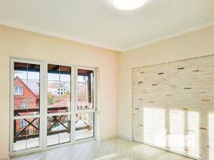 Дом 156м&sup2;, 2-этажный, участок 4 сот.  