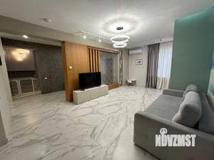 Таунхаус 270м², 2-этажный, участок 2 сот.  