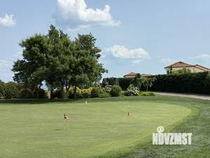 Дом 242м&sup2;, 3-этажный, участок 3 сот.  