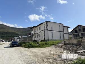 Дом 353м&sup2;, 2-этажный, участок 6 сот.  