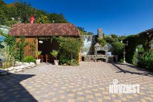 Дом 146м&sup2;, 3-этажный, участок 4 сот.  