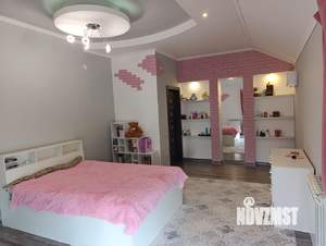 Дом 210м², 3-этажный, участок 5 сот.  