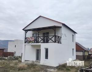 Дом 140м², 2-этажный, участок 3 сот.  