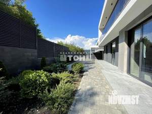 Коттедж 262м&sup2;, 2-этажный, участок 5 сот.  