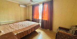 Дом 284м², 3-этажный, участок 4 сот.  
