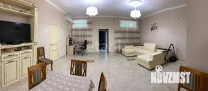 Дом 200м&sup2;, 2-этажный, участок 10 сот.  