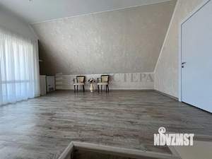 Дом 220м², 3-этажный, участок 3 сот.  