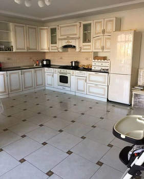 Дом 130м&sup2;, 2-этажный, участок 11 сот.  