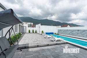 Дом 183м&sup2;, 2-этажный, участок 5 сот.  