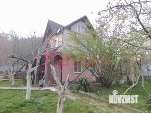 Дом 112м&sup2;, 3-этажный, участок 7 сот.  