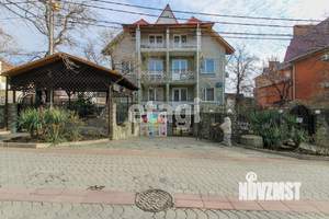 Дом 554м&sup2;, 4-этажный, участок 9 сот.  