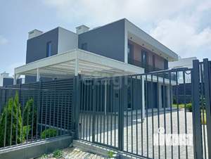 Дом 265м&sup2;, 2-этажный, участок 6 сот.  