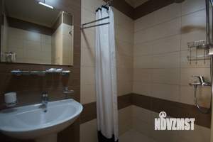 Дом 1200м², 5-этажный, участок 5 сот.  