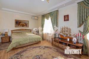 Дом 280м&sup2;, 2-этажный, участок 8 сот.  