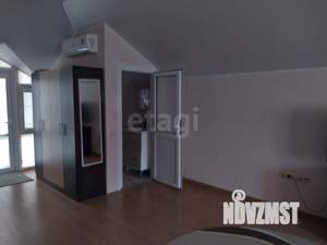 Дом 227м&sup2;, 2-этажный, участок 3 сот.  