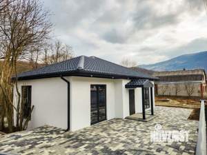 Дом 133м&sup2;, 1-этажный, участок 4 сот.  