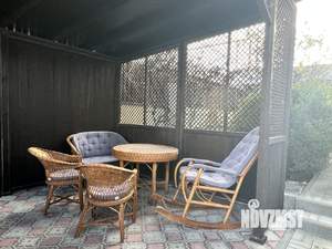 Коттедж 295м&sup2;, 3-этажный, участок 4 сот.  