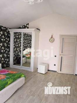 Дом 95м&sup2;, 2-этажный, участок 2 сот.  