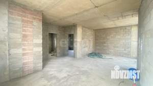 Дом 200м&sup2;, 2-этажный, участок 4 сот.  