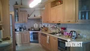 Дом 516м&sup2;, 4-этажный, участок 8 сот.  