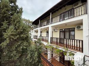 Коттедж 311м², 3-этажный, участок 6 сот.  