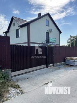 Дом 120м&sup2;, 2-этажный, участок 6 сот.  