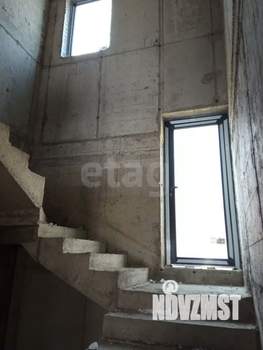 Дом 218м&sup2;, 2-этажный, участок 4 сот.  