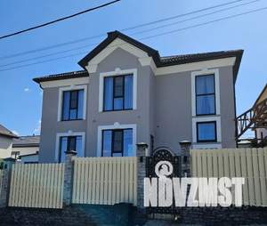 Дом 304м², 2-этажный, участок 4 сот.  