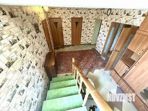 Дом 180м&sup2;, 2-этажный, участок 4 сот.  