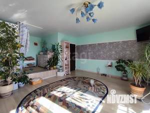 Дом 241м², 3-этажный, участок 7 сот.  