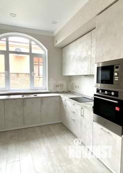 Дом 99м&sup2;, 1-этажный, участок 4 сот.  