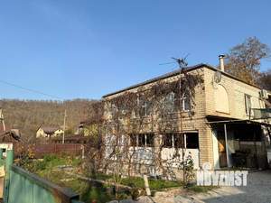 Дом 200м², 2-этажный, участок 8 сот.  