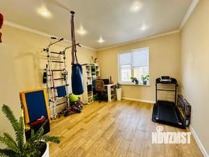 Дом 140м&sup2;, 2-этажный, участок 3 сот.  