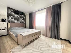Дом 130м², 3-этажный, участок 3 сот.  