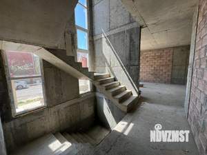 Дом 296м², 2-этажный, участок 4 сот.  