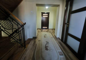 Дом 250м&sup2;, 3-этажный, участок 14 сот.  