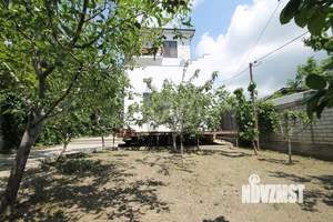 Дом 349м&sup2;, 3-этажный, участок 5 сот.  