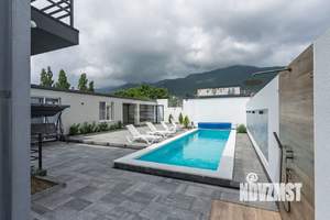 Дом 183м&sup2;, 2-этажный, участок 5 сот.  