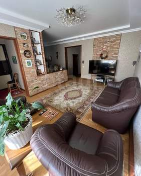 Дом 170м², 2-этажный, участок 4 сот.  