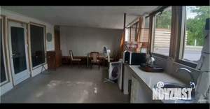 Дом 211м&sup2;, 2-этажный, участок 15 сот.  