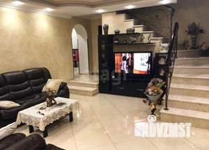 Дом 190м&sup2;, 2-этажный, участок 5 сот.  