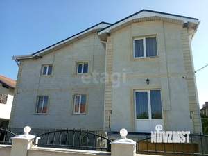 Дом 550м&sup2;, 3-этажный, участок 5 сот.  