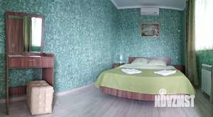 Дом 265м&sup2;, 2-этажный, участок 7 сот.  