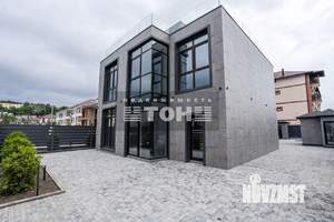 Коттедж 236м&sup2;, 2-этажный, участок 4 сот.  