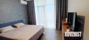 Дом 202м&sup2;, 2-этажный, участок 5 сот.  