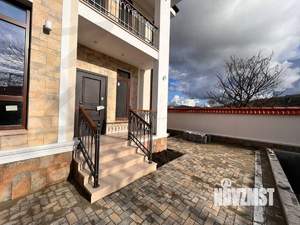 Дом 234м², 2-этажный, участок 4 сот.  