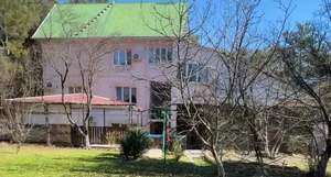 Дом 488м&sup2;, 4-этажный, участок 6 сот.  