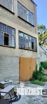 Дом 333м&sup2;, 3-этажный, участок 7 сот.  